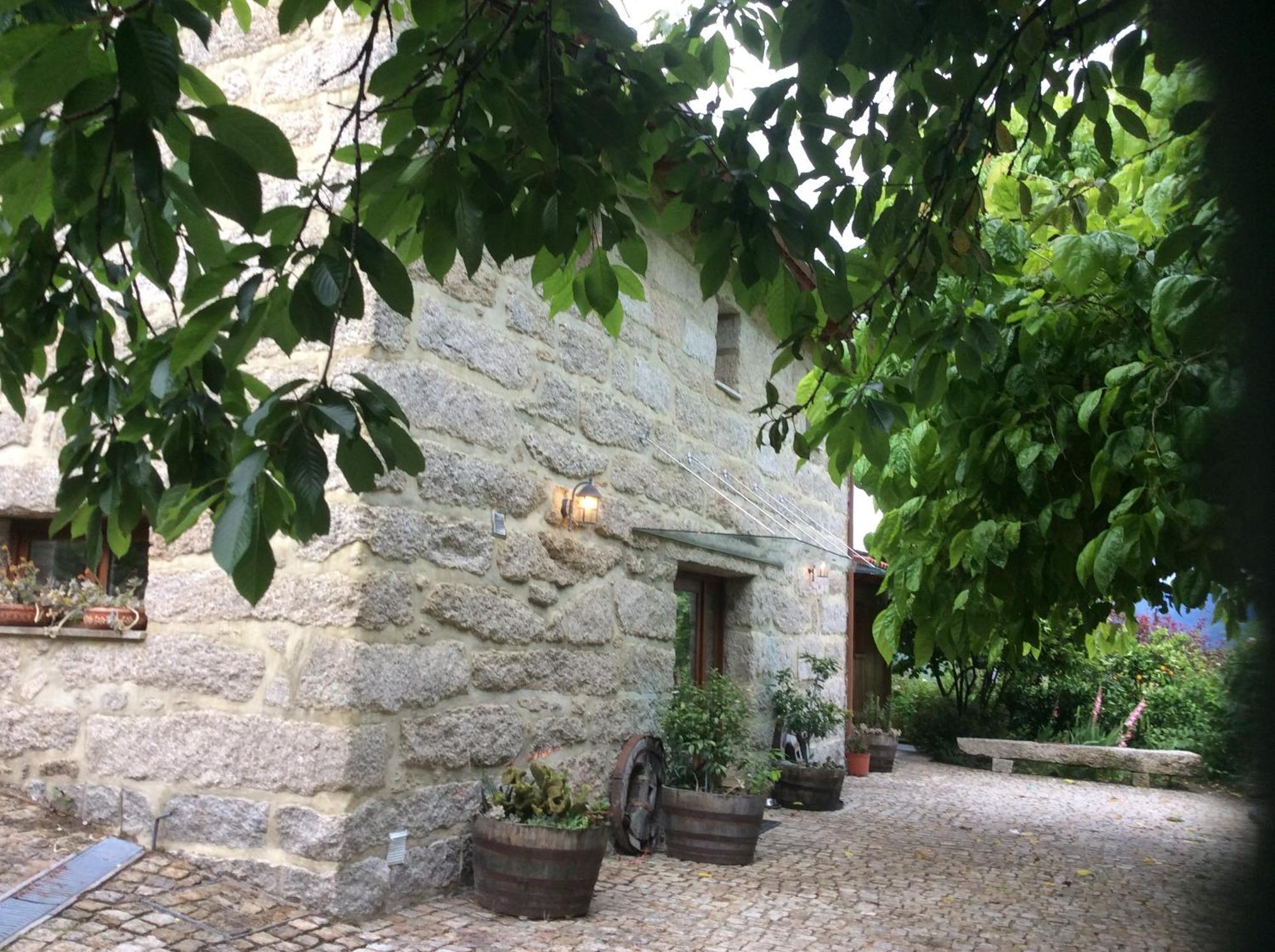 Casa Das Lapas Соажо Екстериор снимка